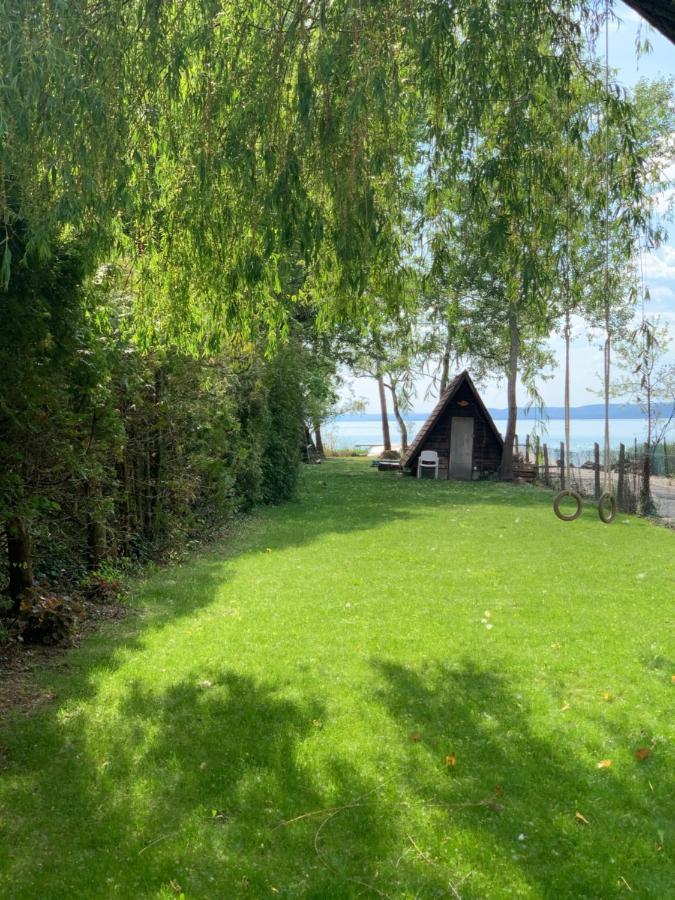 Green Lake House - Private Beach At Balaton Балатонакаратя Екстериор снимка