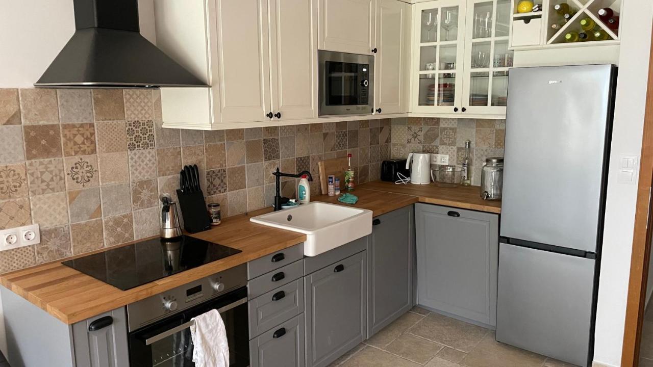 Green Lake House - Private Beach At Balaton Балатонакаратя Екстериор снимка